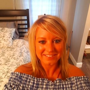 Meet your Posher, Dani